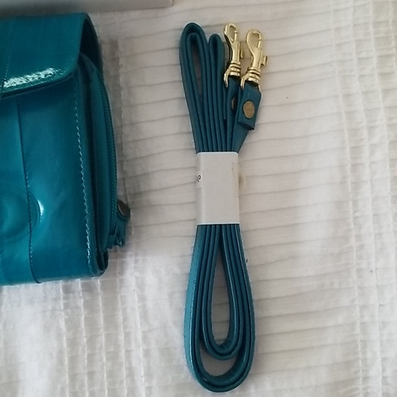 Lee Sands expandable clutch wallet - Picture 4 of 4